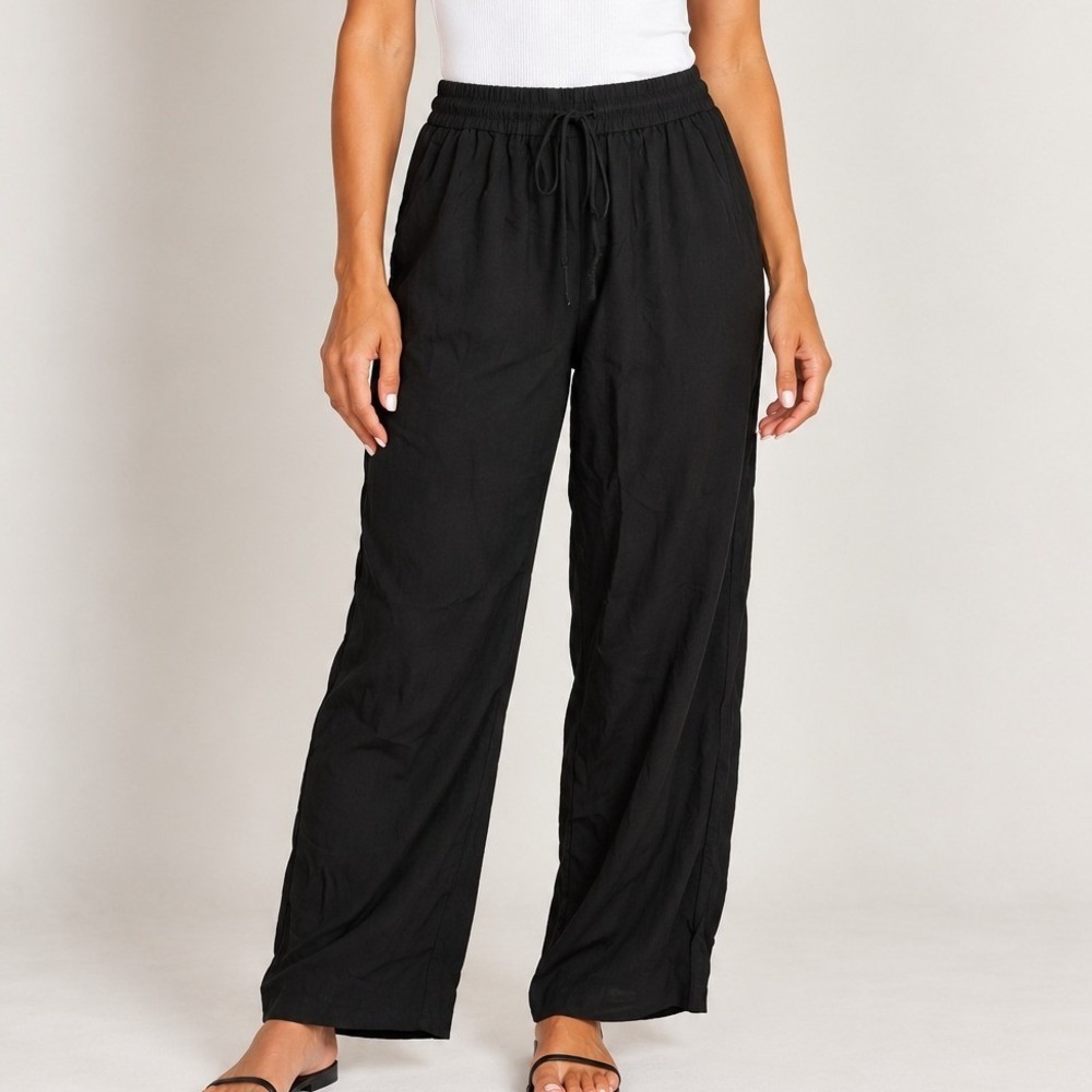 Halara High Waisted Drawstring Pull On Pants Athleisure Clean Girl Balletcore